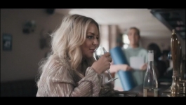 Rosie Molloy Gives Up Everything - Season 01 Episode 01